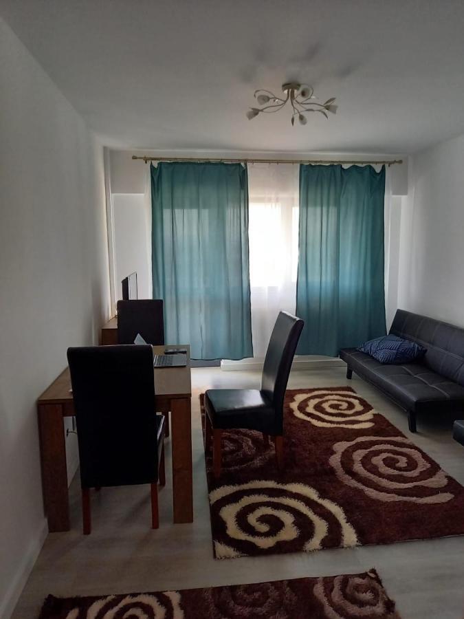 Iasi David'S Apartments - Breakfast Экстерьер фото